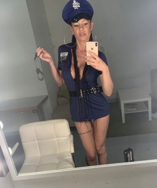 ASHLEY GLAM sexy snaps and nude selfies